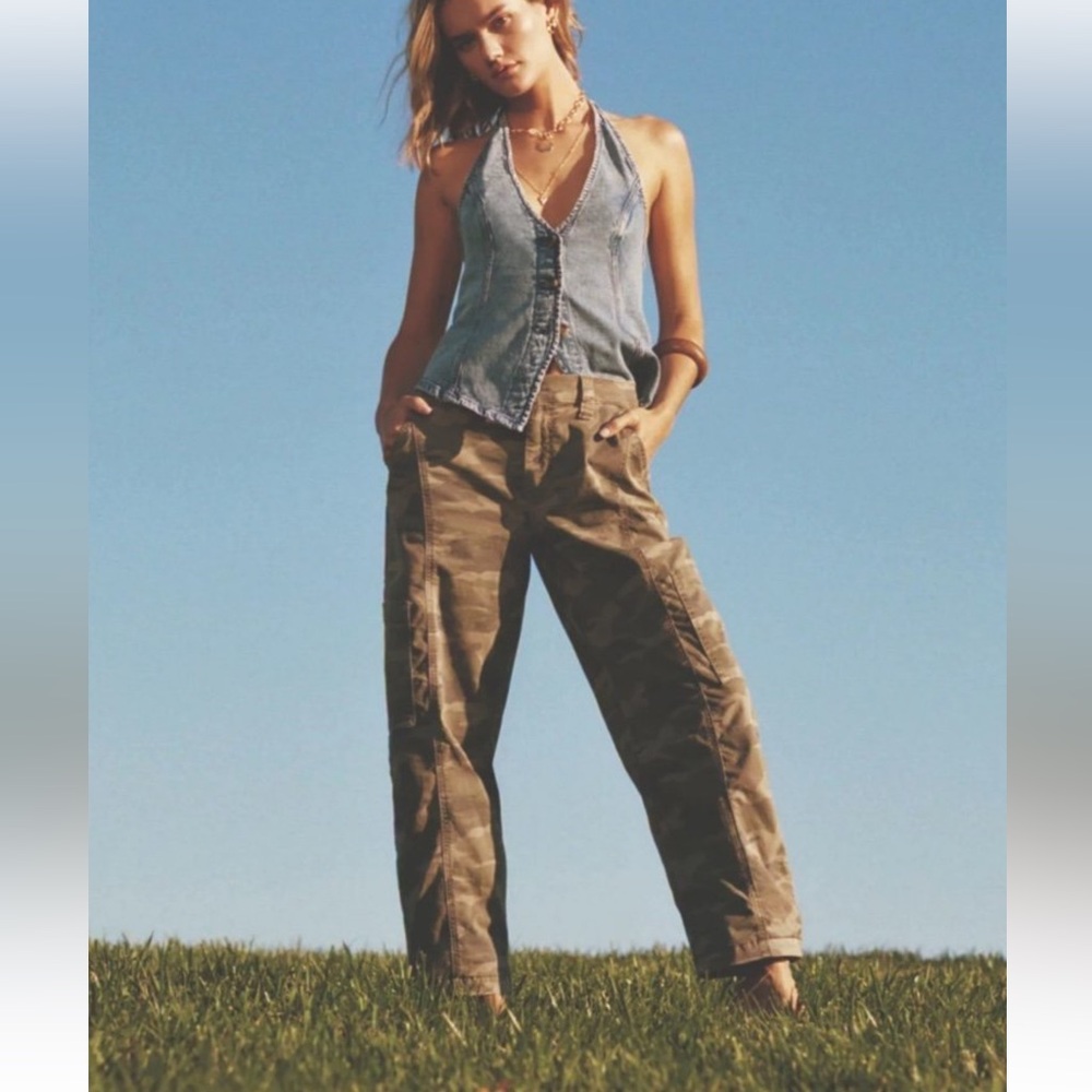 American Eagle Barrel Pants